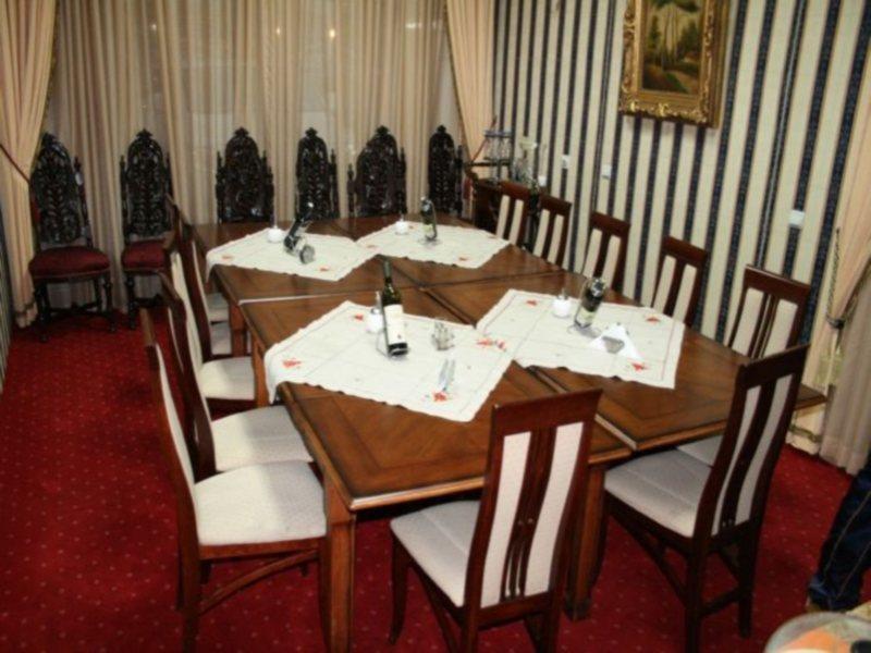 Hotel Kosta'S 波德戈里察 外观 照片