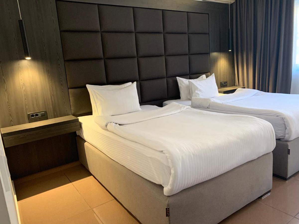Hotel Kosta'S 波德戈里察 外观 照片